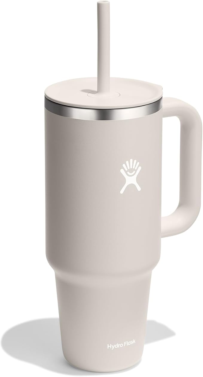 Hydro Flask Travel Tumbler with Handle, Lid and Straw - Insulated Stainless Steel in 40 Oz Oat Tan