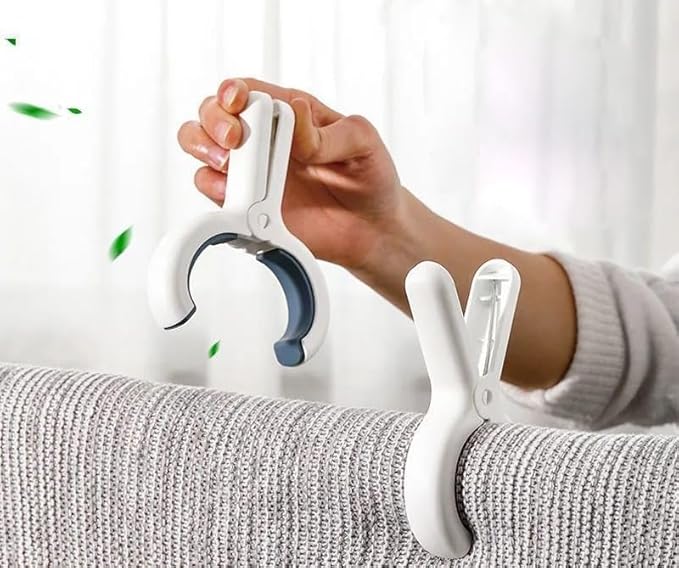Retractable Clothesline Indoor/Outdoor, Anti-Sag for Drying Clothes Line for Indoor/Outdoor, We Equipped This 13.8 Fts Laundry line Retractable with 5 Large Clips (White-Gray)