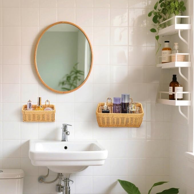 ZEAYEA Set of 2 Cute Small Wall Hanging Basket, Hand-Woven Hanging Organizer Basket for Onion Garlic, Boho Plastic Fruit Storage Baskets with Hanger for Kitchen Bathroom Laundry Living Room Home Decor