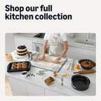 Amazon Basics Cake Carrier with Handle and Locking Lid, Round, Fits 11.8 in. Cake, BPA-Free, Refrigerator and Dishwasher-Safe Cake Box, 13.8 x 13.8 x 8.0 in.