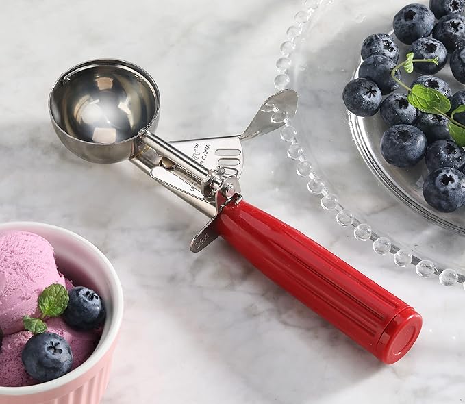 New Star Foodservice 34868 Commercial-Grade Thumb Press Food Disher/Ice Cream Scoop, 18/8 Stainless Steel, 1.75 oz, Size 24, Red