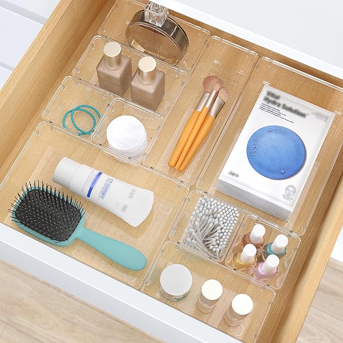 33 PCS Clear Plastic Drawer Organizers Set, 4 Size Desk Drawer Organizer Trays for Makeup, Jewelry, Kitchen Utensils, Gadgets and Office Accessories