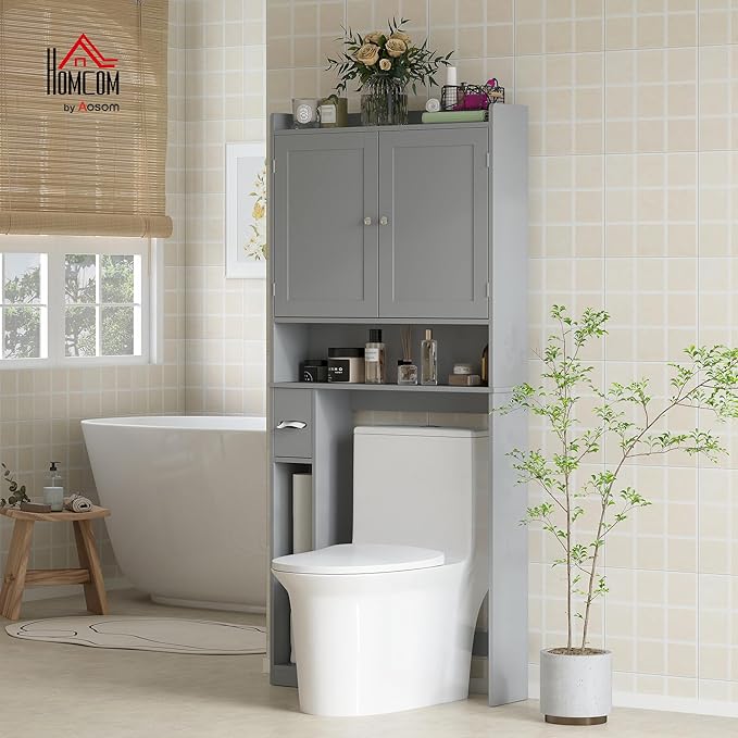HOMCOM Over the Toilet Storage Cabinet, Modern Above Toilet Bathroom Organizer with 2 Doors, Storage Shelves, Toilet Paper Holder, Freestanding Space Saver for Bathroom, Laundry, Gray