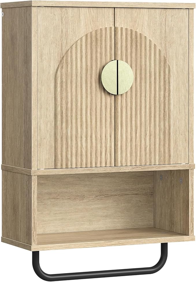 Bathroom Wall Cabinet, Medicine Cabinet for Bathroom, Wall Mounted Bathroom Cabinet with Towel Bar, Fluted Doors, Wall Cabinet for Bathroom, Kitchen, Living Room, Natural Oak and Gold