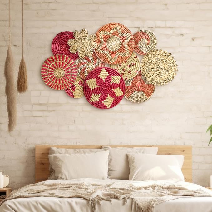 Tatuo 11 Pcs Boho Wall Basket Decor Decorative Bulrush Woven Basket Wall Decor Art Round Farmhouse Hanging Baskets for Kitchen Rustic Home Summer Decorations, Multi Sizes (Pink)
