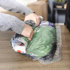 Hefty Shrink-Pak Travel Storage Bags – For Clothes, Pillows, Towels, Blankets & More – Space Saver Suction Sealer Bags for Luggage or Moving – 4 Large, 22.5x18 Inches, 4 XL, 27.5x 19.5 Inches