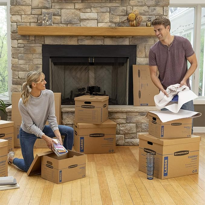 Bankers Box Classic Moving Box 10 Pack Kit, Reinforced Handles, Tape-Free Assembly, Box with Lid, 8 Small and 2 Medium Boxes (8816901)